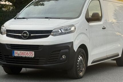 Opel Vivaro 110.550 km 12.500 &euro; Hannover 30179
