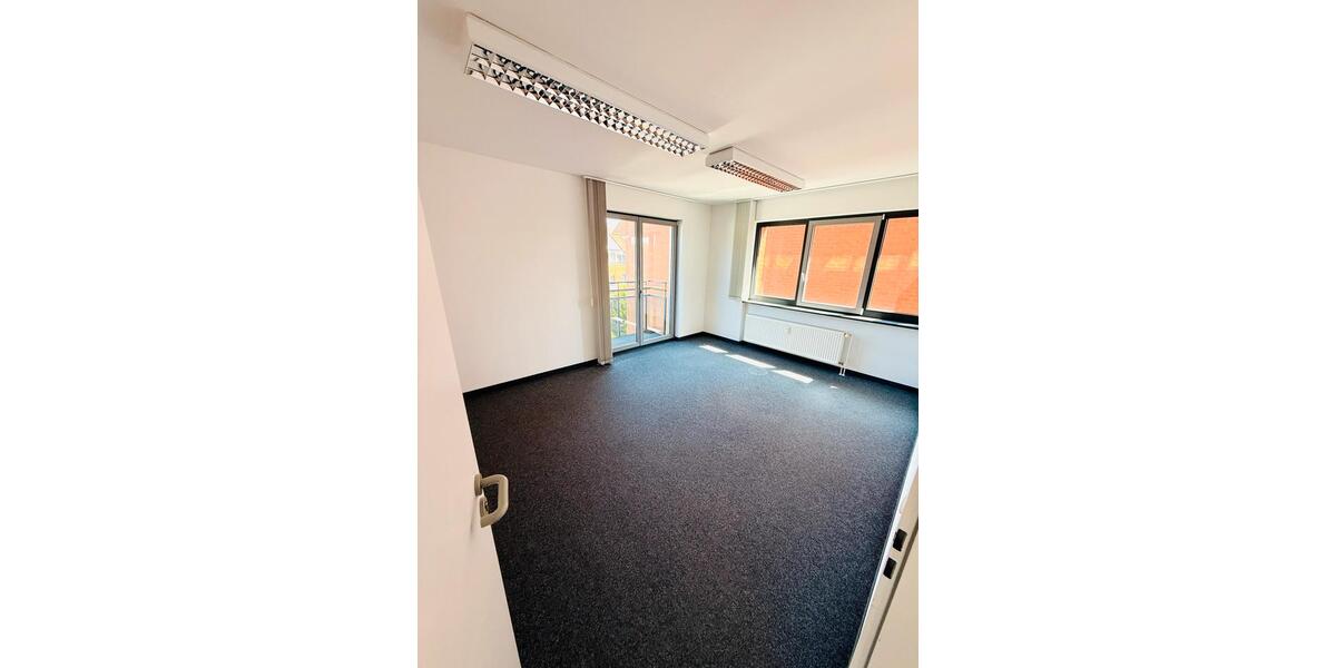 Gewerbeobjekt Hannover Vahrenwald-List - 2.241&euro; | Angebot:23701455