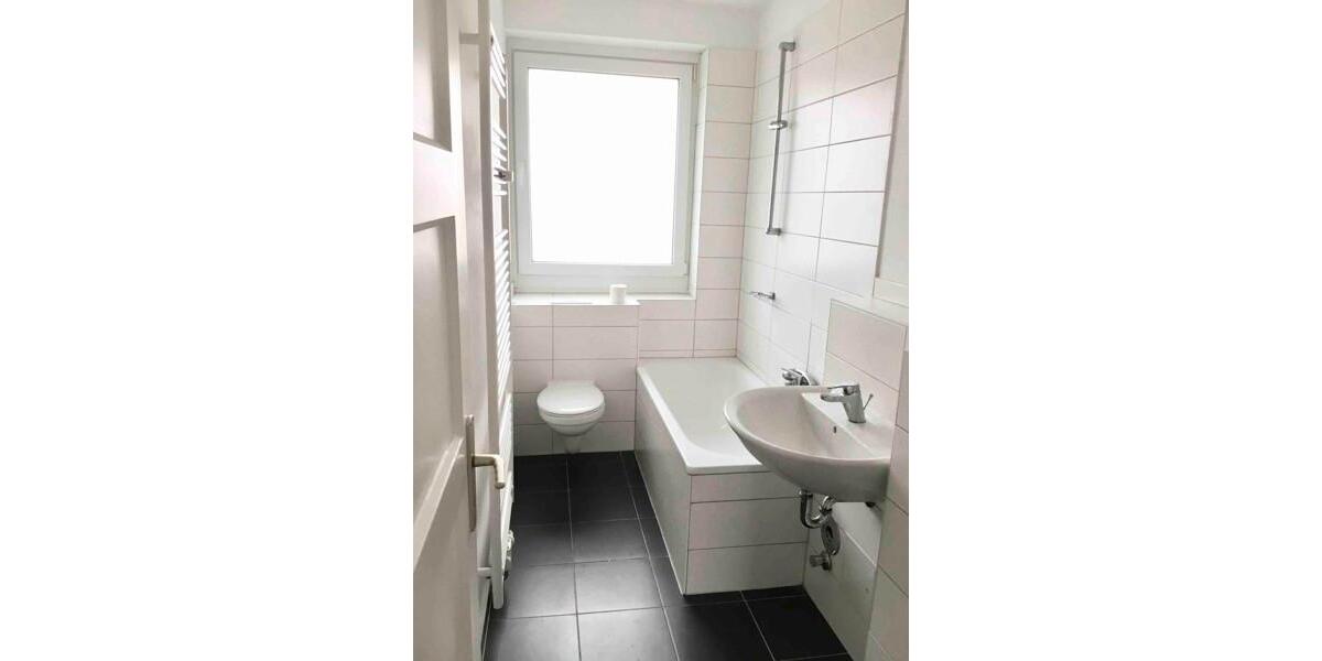 Etagenwohnung Langenhagen - 3 Zimmer, 67 m&sup2;, 646&euro; | Angebot:25158232