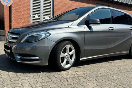 Mercedes-Benz B 180 141.260 km 10.199 &euro; hannover 30165