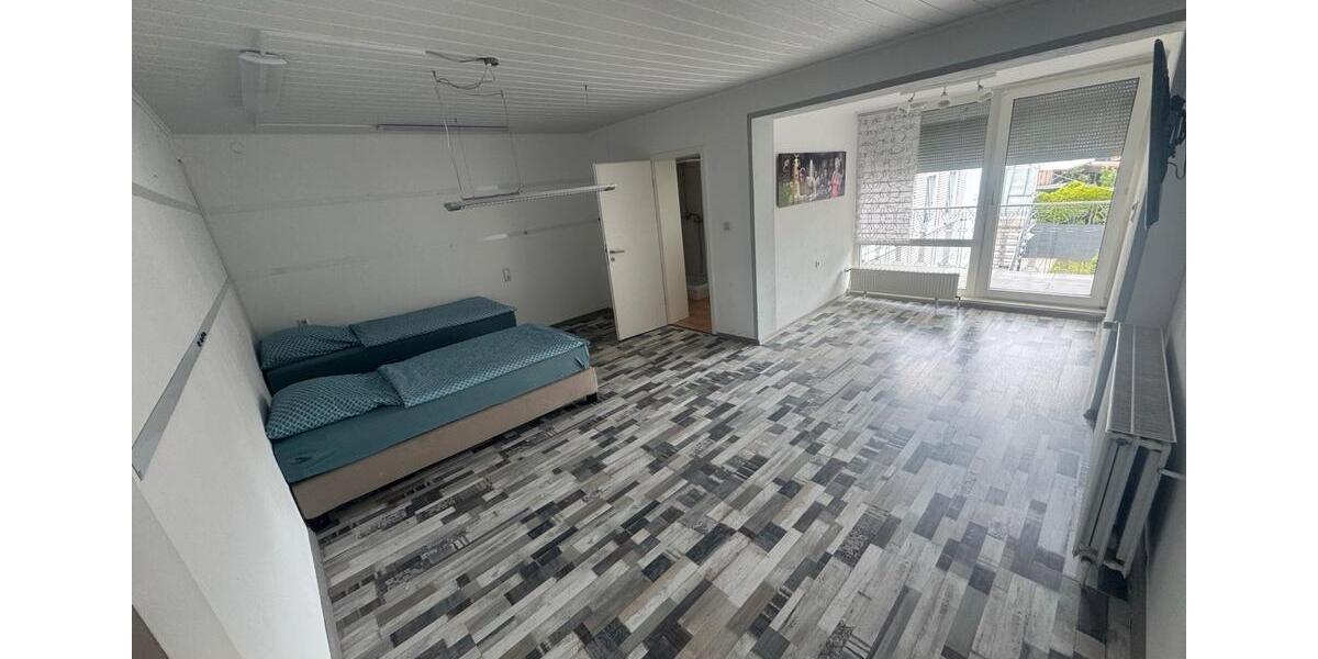 Etagenwohnung Bad Münder am Deister - 28 Zimmer, 800 m&sup2;, 16&euro; | Angebot:25987236