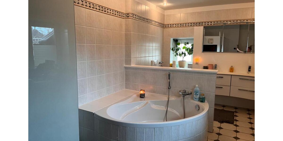 Hochparterre Wunstorf - 4 Zimmer, 173 m&sup2;, 344.000&euro; | Angebot:25977646