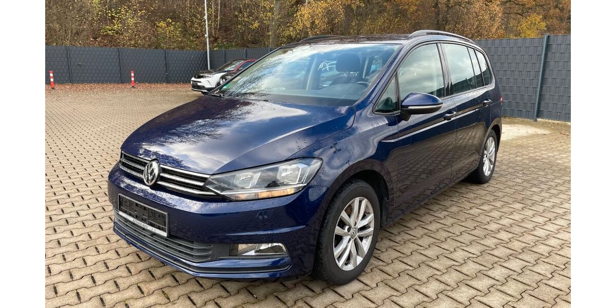 VW Touran 200.000 km 10.490 &euro; Neustadt am Rübenberge bei Hannover 31535