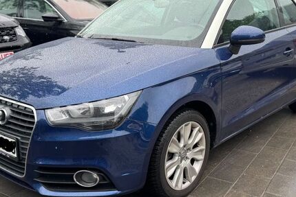 Audi A1 122.860 km 8.999 &euro; Isernhagen OT Altwarmbüchen bei Hannover A2/A7 30916