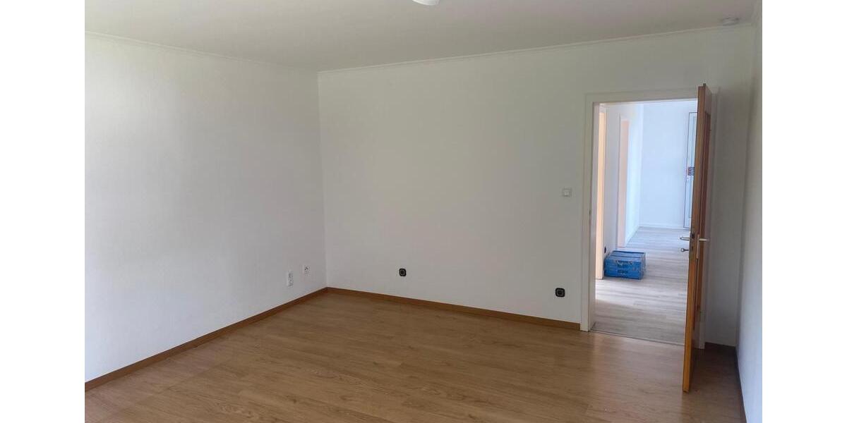 Erdgeschoßwohnung Burgwedel - 4 Zimmer, 73 m&sup2;, 230.000&euro; | Angebot:27445806