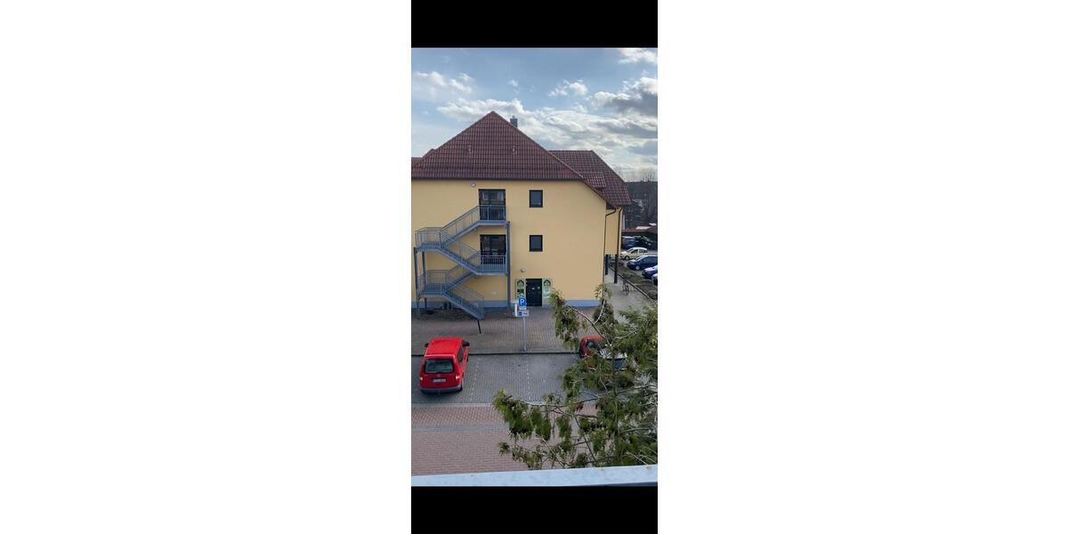 Dachgeschoßwohnung Lehrte - 3 Zimmer, 78 m&sup2;, 830&euro; | Angebot:25613292