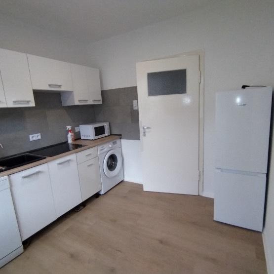 Etagenwohnung Seelze - 1 Zimmer, 11 m&sup2;, 300&euro; | Angebot:26345897