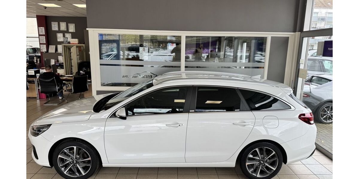 Hyundai i30 98.555 km 15.990 &euro; Hannover 30419