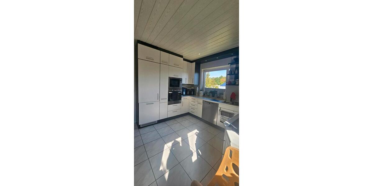 Einfamilienhaus Laatzen - 7 Zimmer, 250 m&sup2;, 799.000&euro; | Angebot:24465518