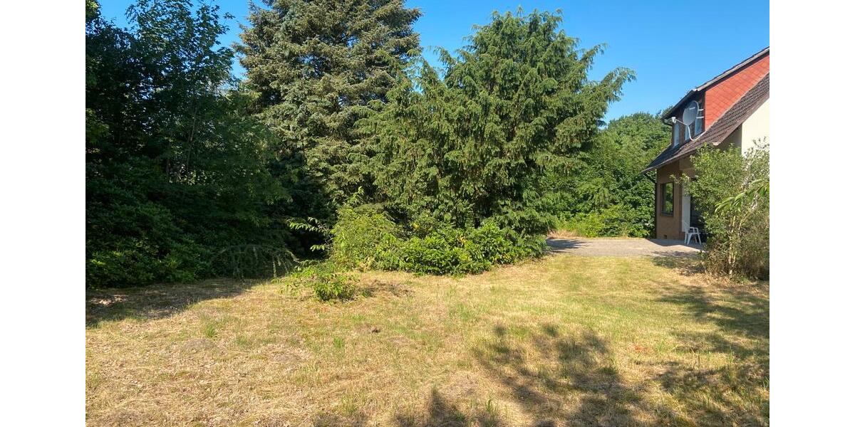 Einfamilienhaus Burgwedel - 7 Zimmer, 200 m&sup2;, 780.000&euro; | Angebot:27030022