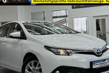 Toyota Auris 110.500 km 10.950 &euro; Fuhrberg 30938