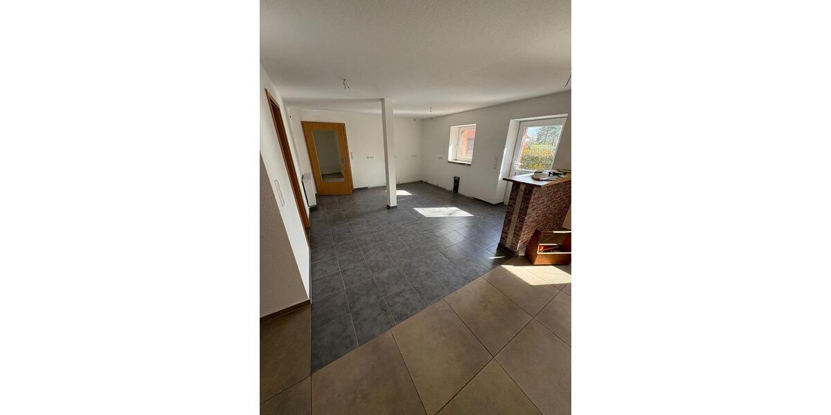 Etagenwohnung Neustadt am Rübenberge - 4 Zimmer, 140 m&sup2;, 1.200&euro; | Angebot:25831590