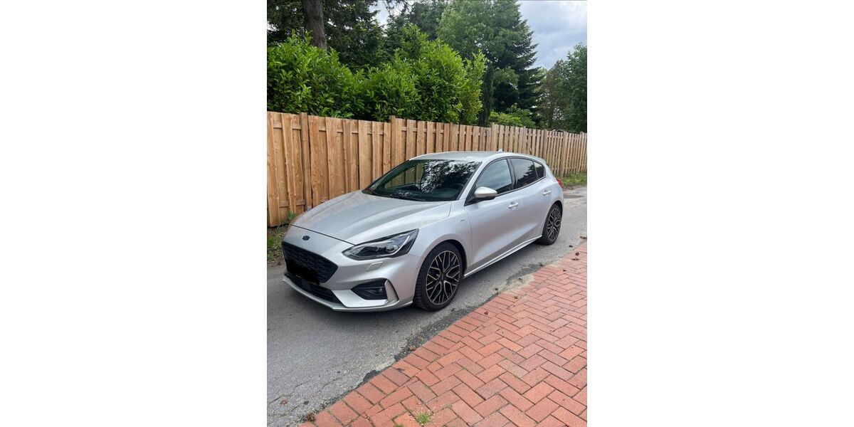 Ford Focus 129.000 km 12.000 &euro; Hannover 30655