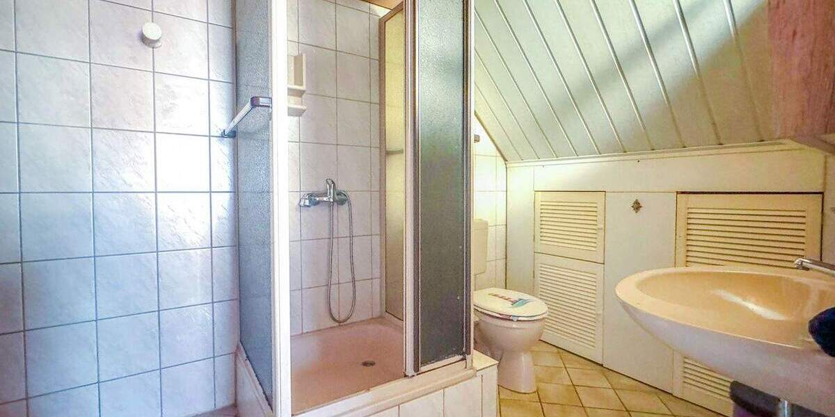 Doppelhaushälfte Wunstorf - 5 Zimmer, 130 m&sup2;, 399.000&euro; | Angebot:25746339