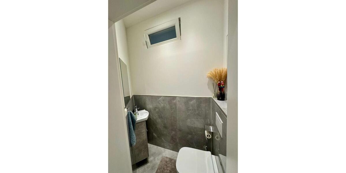 Etagenwohnung Hannover Vahrenwald-List - 3 Zimmer, 70 m&sup2;, 1.355&euro; | Angebot:26634308