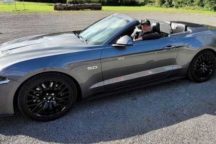 Ford Mustang 10.000 km 43.000 &euro; Garbsen 30826