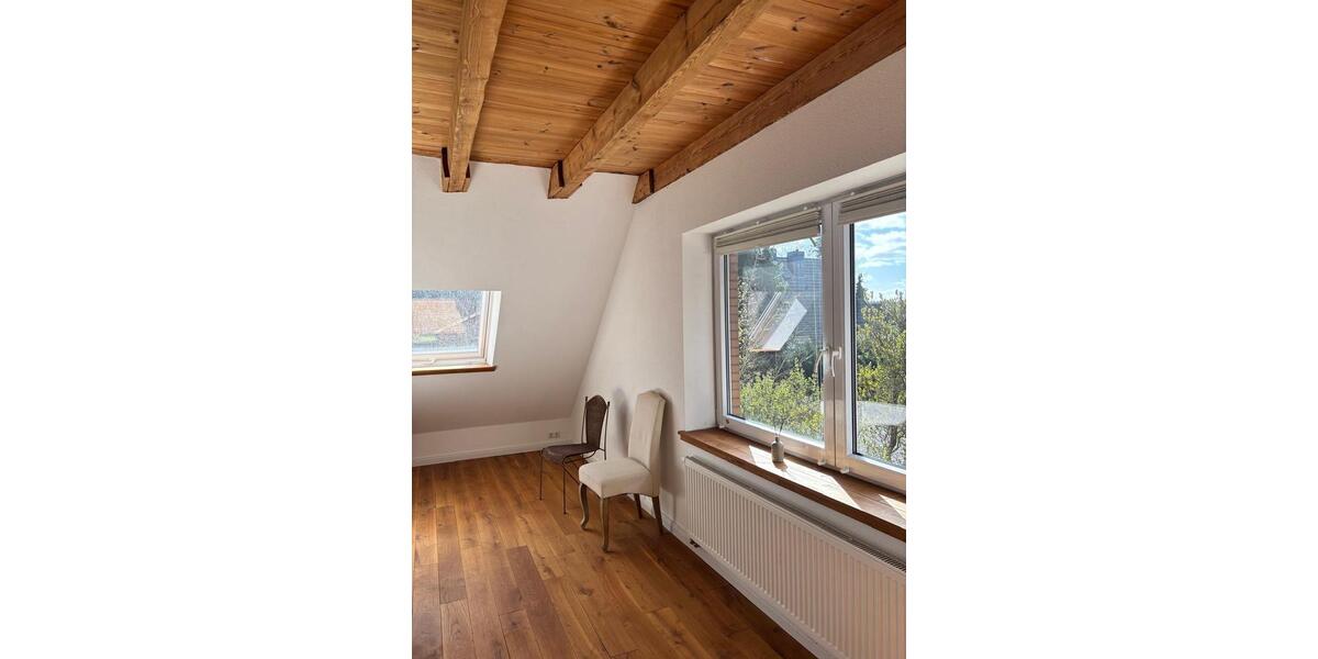 Dachgeschoßwohnung Burgwedel - 2 Zimmer, 70 m&sup2;, 600&euro; | Angebot:25948879