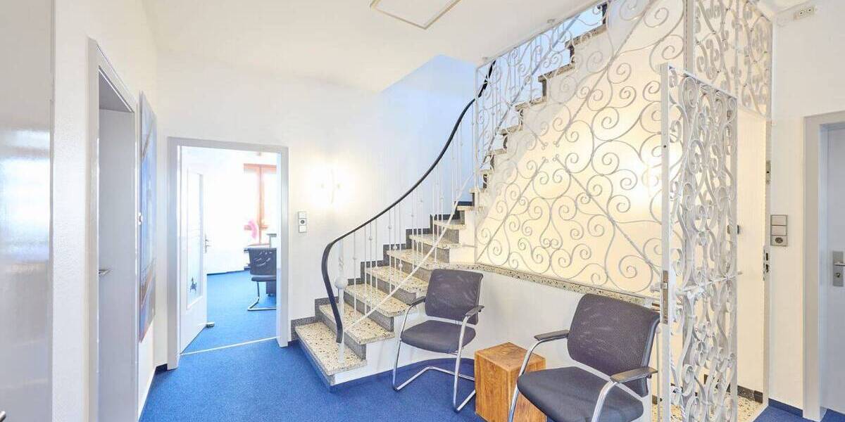 Einfamilienhaus Langenhagen Alt-Langenhagen - 8 Zimmer, 360 m&sup2;, 850.000&euro; | Angebot:26695119