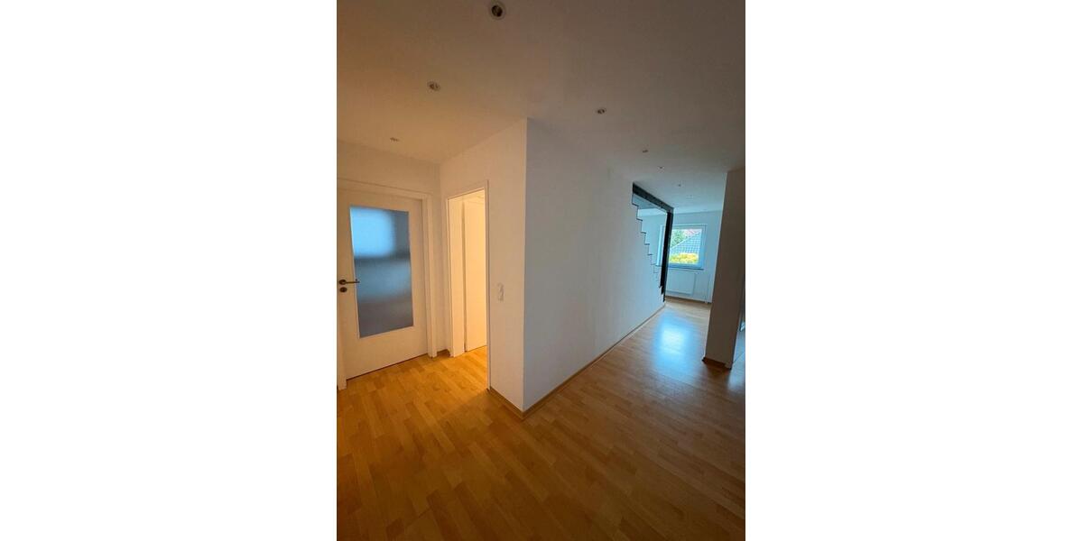 Einfamilienhaus Isernhagen - 5 Zimmer, 186 m&sup2;, 575.000&euro; | Angebot:27185315