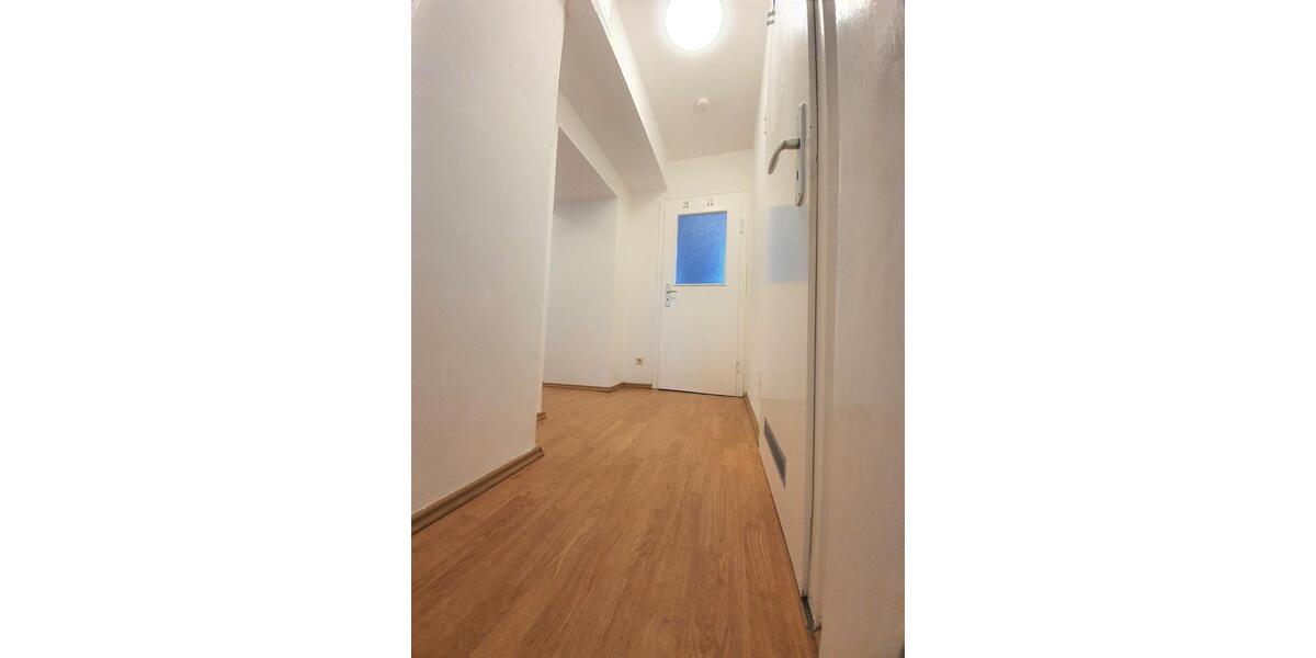 Dachgeschoßwohnung Hannover Vahrenwald-List - 2.5 Zimmer, 55 m&sup2;, 788&euro; | Angebot:25919885