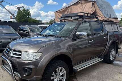 Mitsubishi L200 213.000 km 12.999 &euro; Hannover 30453