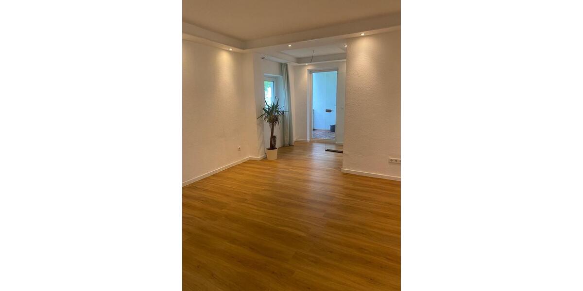 Etagenwohnung Hannover Herrenhausen-Stöcken - 2 Zimmer, 55 m&sup2;, 670&euro; | Angebot:25857198