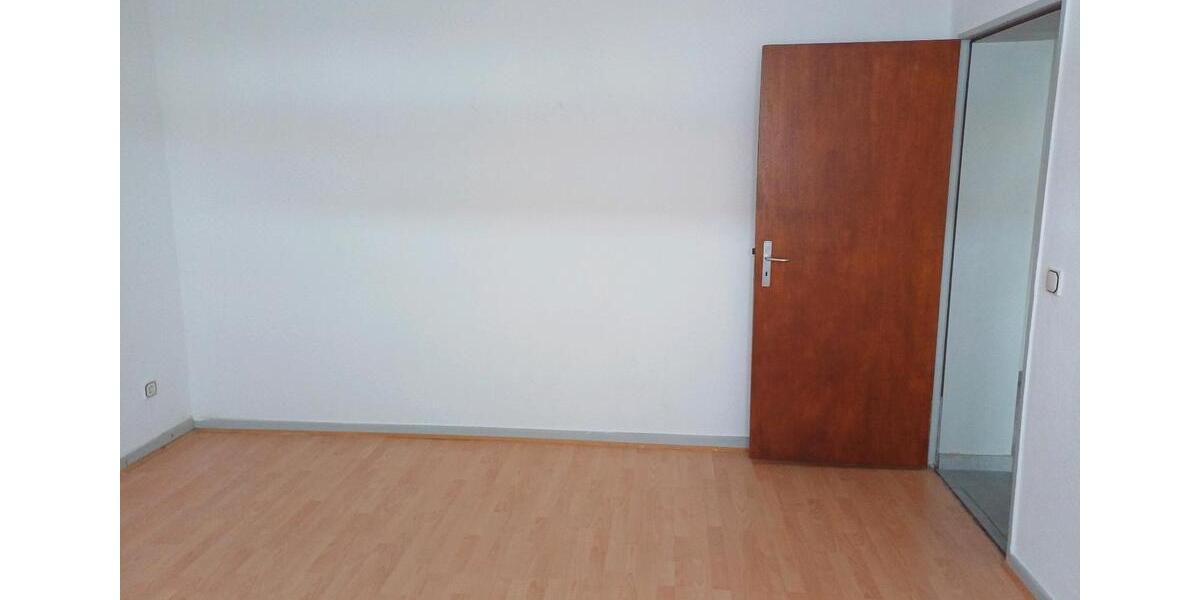 Hochparterre Hannover Herrenhausen-Stöcken - 2 Zimmer, 61 m&sup2;, 160.000&euro; | Angebot:26295577