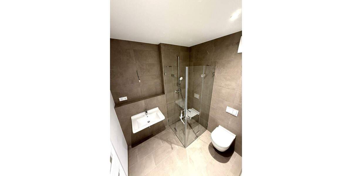 Etagenwohnung Hannover Vahrenwald - 2 Zimmer, 66 m&sup2;, 1.160&euro; | Angebot:25669445