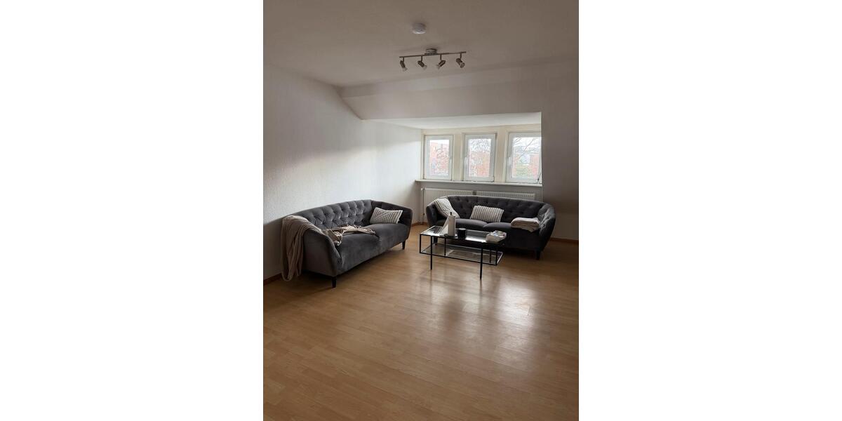 Dachgeschoßwohnung Burgwedel - 3 Zimmer, 85 m&sup2;, 1.200&euro; | Angebot:25805413