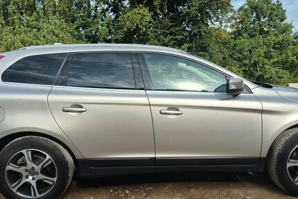 Volvo XC60 300.000 km 6.600 &euro; Hannover 30519