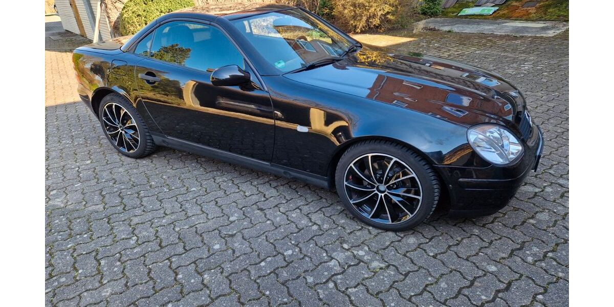 Mercedes-Benz SLK 230 175.000 km 2.300 &euro; Seelze 30926