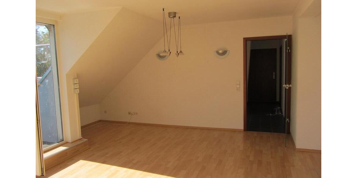Dachgeschoßwohnung Hannover Buchholz-Kleefeld - 2 Zimmer, 67 m&sup2;, 170.000&euro; | Angebot:27463558