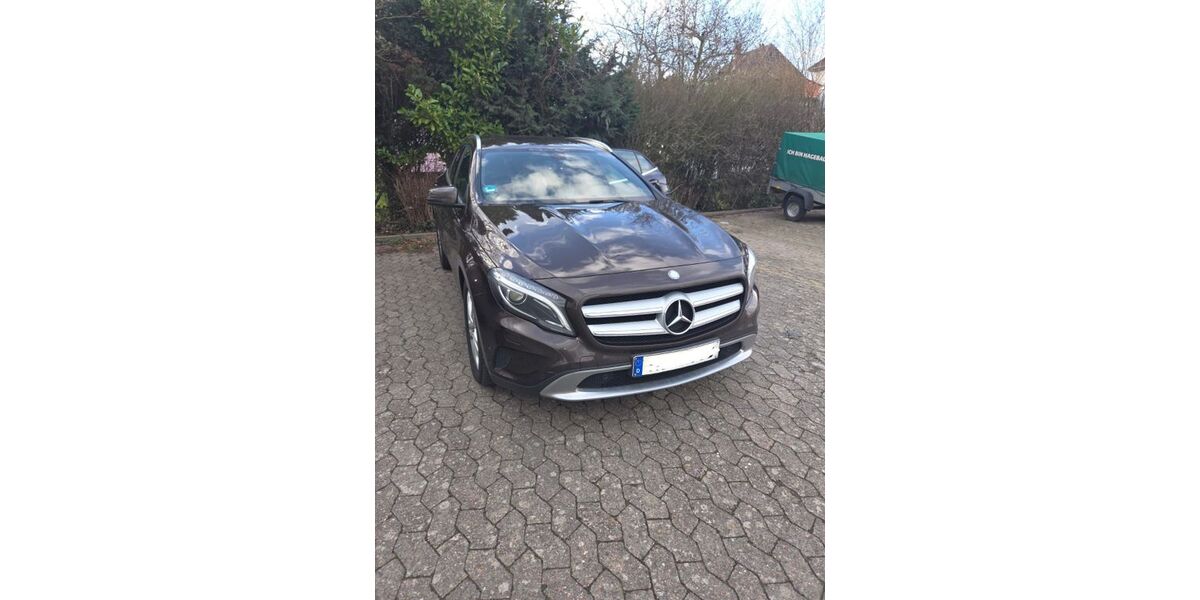 Mercedes-Benz GLA 220 180.000 km 13.800 &euro; Ronnenberg/Empelde 30952