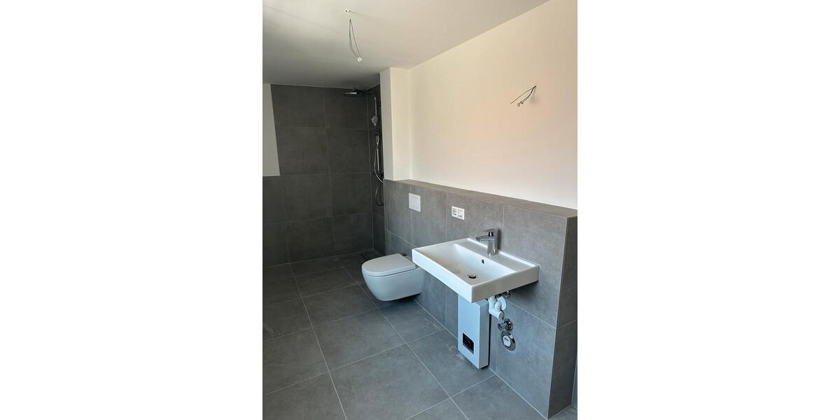 Etagenwohnung Wunstorf - 21 Zimmer, 520 m&sup2;, 16&euro; | Angebot:21335656