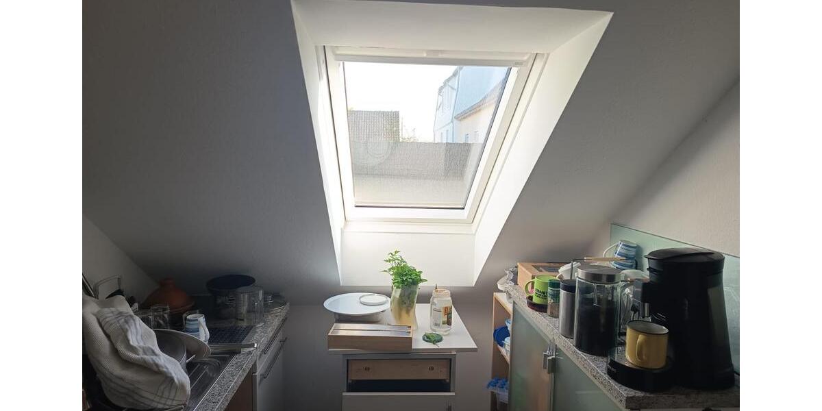Dachgeschoßwohnung Seelze - 3 Zimmer, 82 m&sup2;, 850&euro; | Angebot:26446937