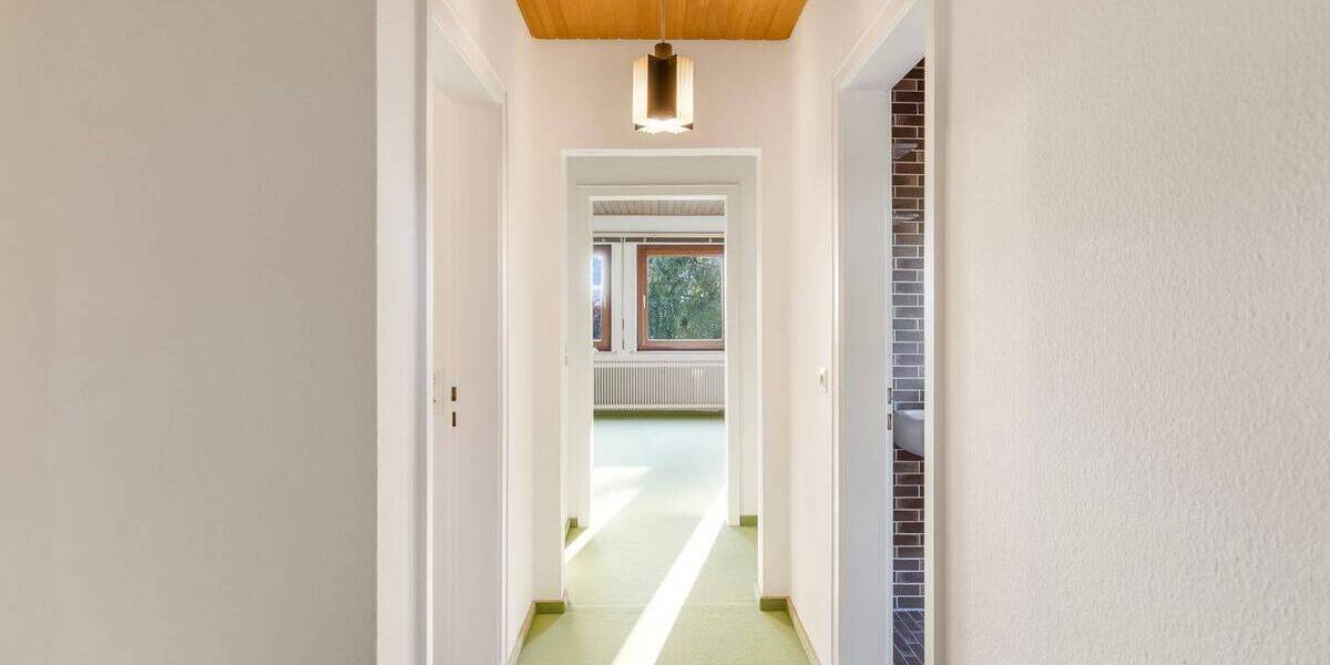 Einfamilienhaus Isernhagen Isernhagen N.B. - 8 Zimmer, 202 m&sup2;, 680.000&euro; | Angebot:25927613