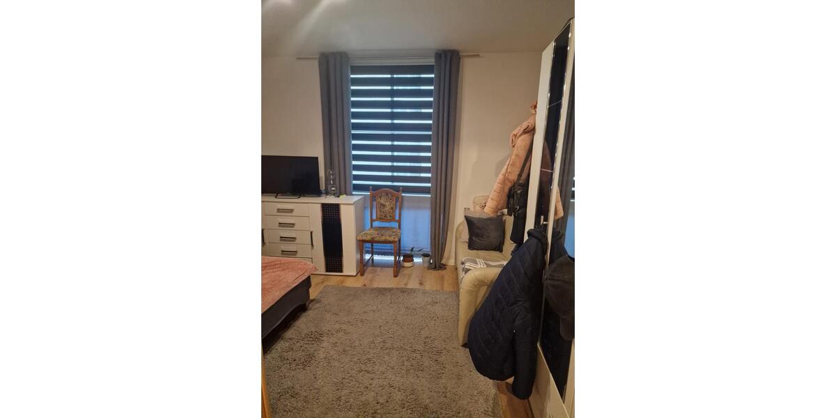 Etagenwohnung Seelze - 1 Zimmer, 19 m&sup2;, 355&euro; | Angebot:26479327