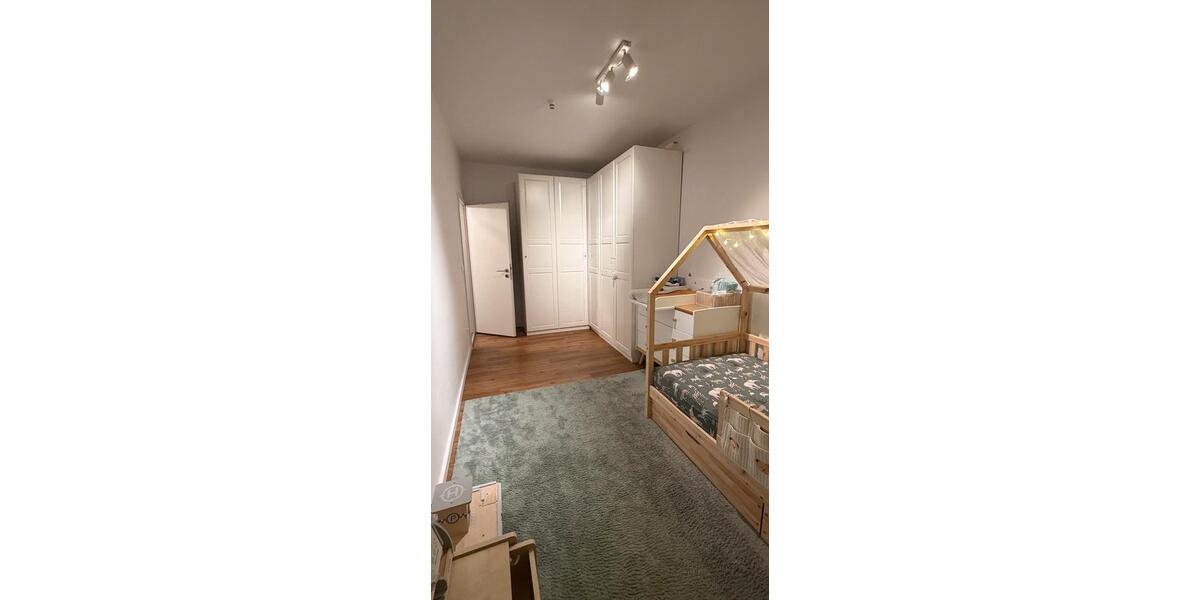 Etagenwohnung Hannover Vahrenwald-List - 4 Zimmer, 105 m&sup2;, 1.641&euro; | Angebot:25963618