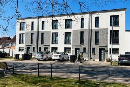 Haus Bad Münder am Deister - 6 Zimmer, 145 m&sup2;, 1.700&euro; | Angebot:26366784
