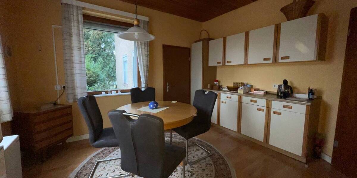 Einfamilienhaus Laatzen Laatzen-Mitte - 7 Zimmer, 130 m&sup2;, 450.000&euro; | Angebot:25727222