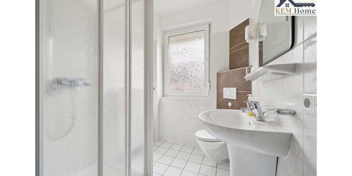 Einfamilienhaus Lauenau - 9 Zimmer, 2.000 m&sup2;, 2.250&euro; | Angebot:25869008