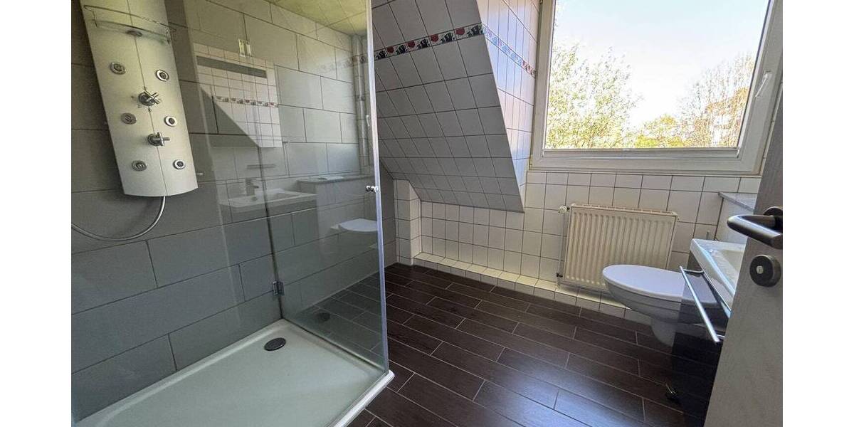 Reihenendhaus Sehnde - 5 Zimmer, 114 m&sup2;, 339.000&euro; | Angebot:26862136