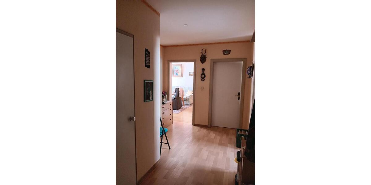 Hochparterre Pattensen - 1 Zimmer, 68 m&sup2;, 82.000&euro; | Angebot:25917404