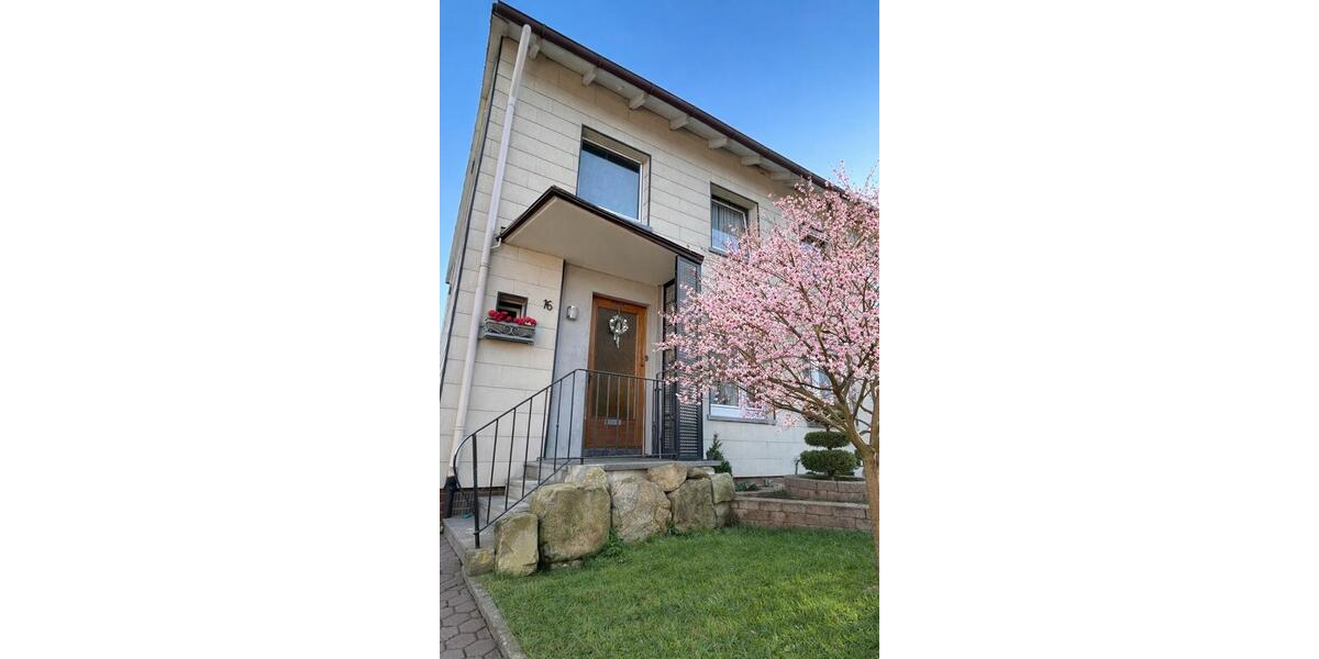 Reihenhaus Bad Münder am Deister - 4 Zimmer, 146 m&sup2;, 349.000&euro; | Angebot:25999892