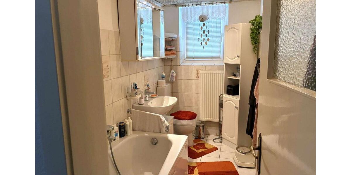 Etagenwohnung Garbsen Berenbostel - 3 Zimmer, 80 m&sup2;, 800&euro; | Angebot:25960053