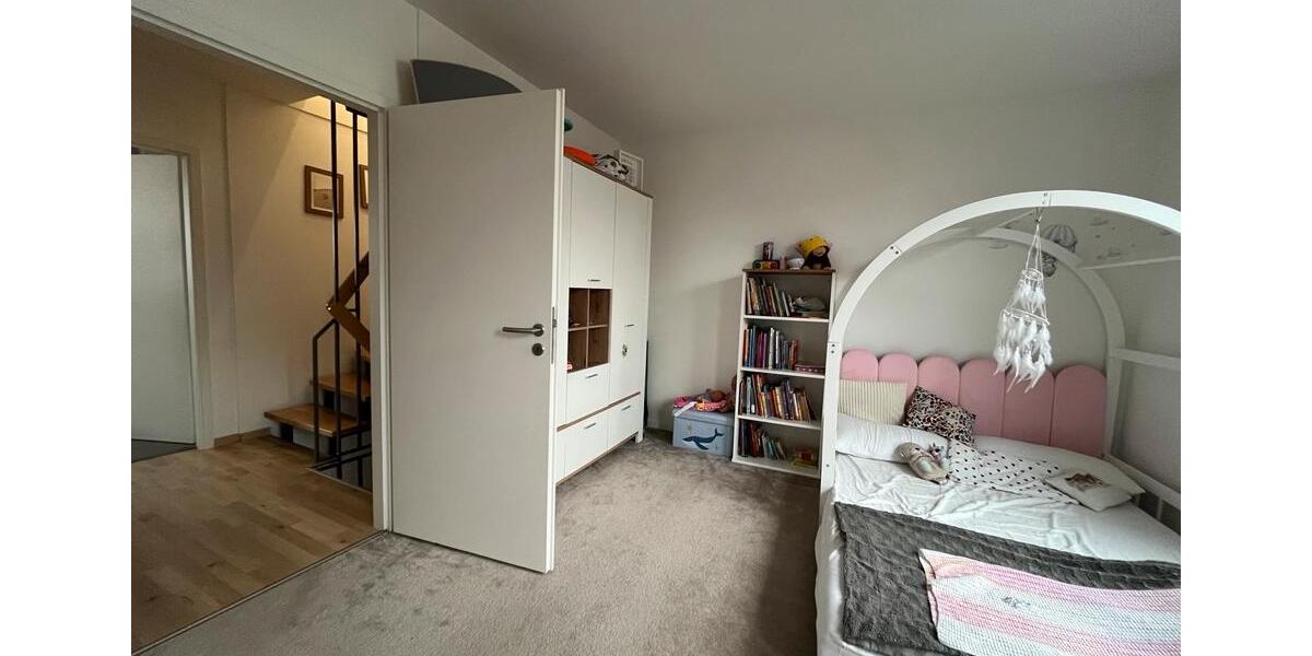 Reihenhaus Hannover Herrenhausen-Stöcken - 3.5 Zimmer, 116 m&sup2;, 1.600&euro; | Angebot:25422938