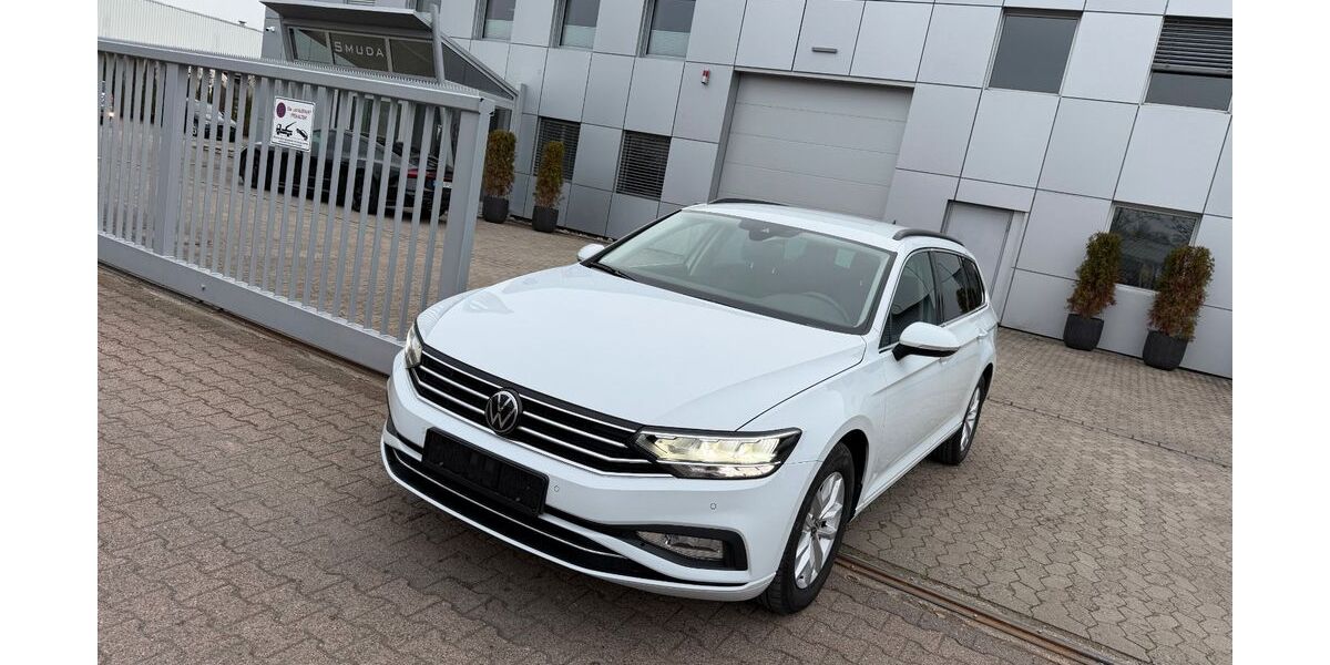 VW Passat Variant 50.000 km 25.480 &euro; Garbsen 30827