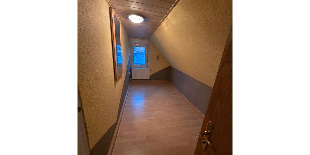 Dachgeschoßwohnung Bad Münder am Deister - 3 Zimmer, 55 m&sup2;, 635&euro; | Angebot:25874535