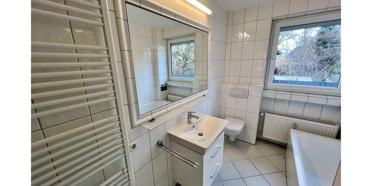 Etagenwohnung Isernhagen Isernhagen H.B. - 3 Zimmer, 86 m&sup2;, 299.000&euro; | Angebot:25733398