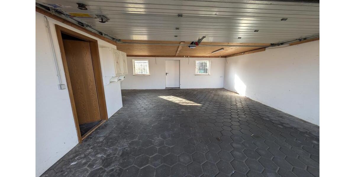 Einfamilienhaus Schwarmstedt - 6.5 Zimmer, 167 m&sup2;, 1.350&euro; | Angebot:25870544